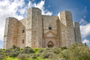 Bari,_CAstel_del_Monte,_castello